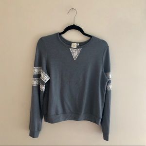 Lightweight sweatshirt